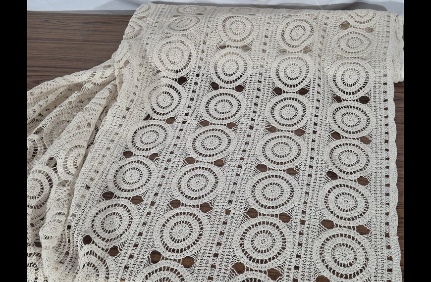 Lace with Circles Cotton Single-Colored - 110cm
